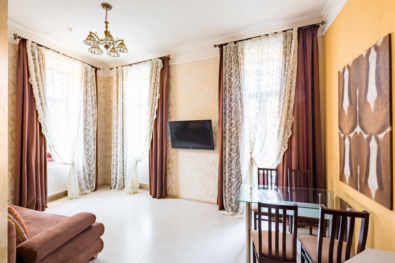 Leogrand Apartments On Doroshenka Street 1 Lviv Eksteriør bilde