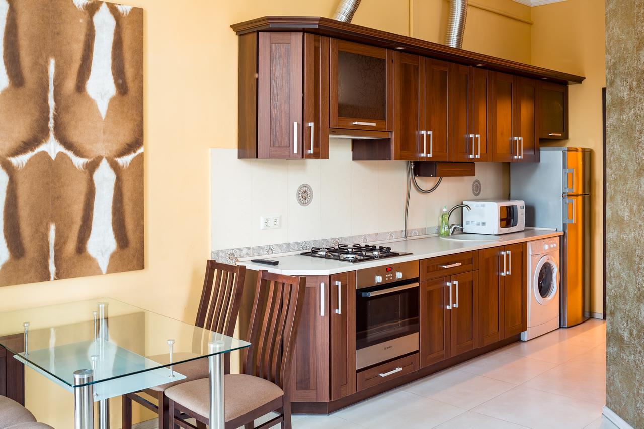 Leogrand Apartments On Doroshenka Street 1 Lviv Eksteriør bilde