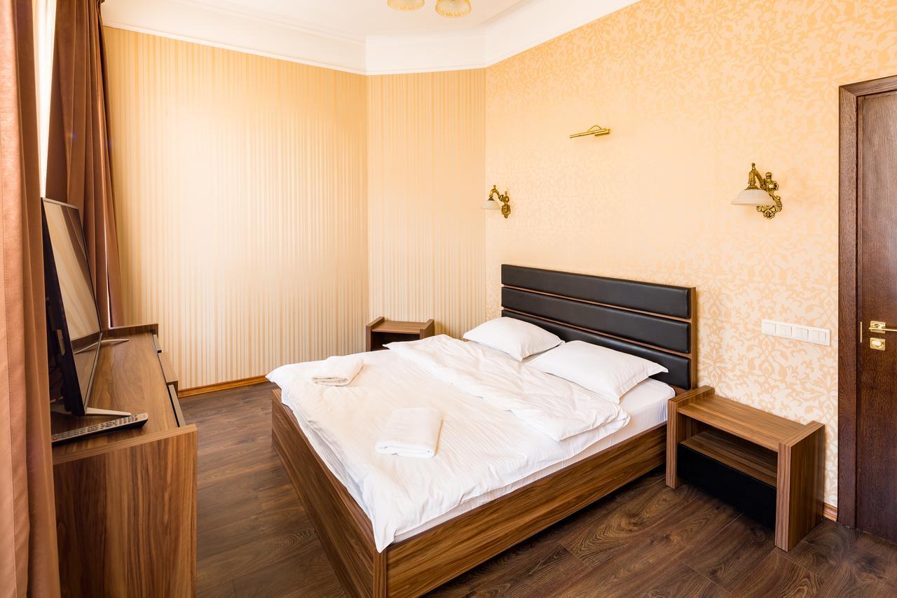 Leogrand Apartments On Doroshenka Street 1 Lviv Eksteriør bilde